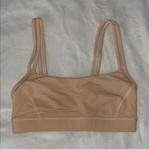 Lululemon sports bra (no inserts)